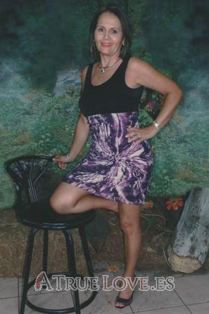 135824 - Ana Lorena Edad: 59 - Costa Rica