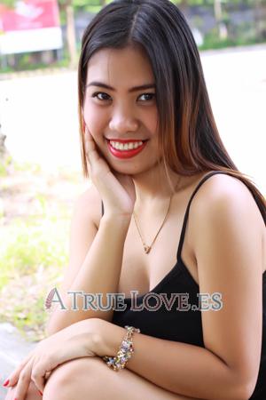 152101 - Anna Leah Edad: 23 - Filipinas