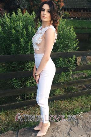168041 - Mykhailyna Age: 27 - Ukraine