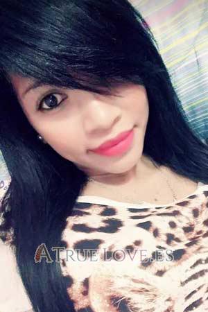 175033 - Yaneth Edad: 31 - Colombia