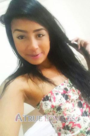 177628 - Rebeca Edad: 29 - Colombia