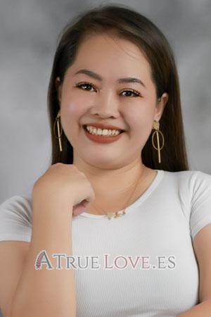 210757 - Stephanie Edad: 27 - Filipinas