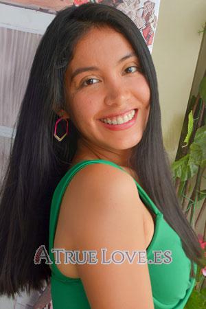 225369 - Valeria Edad: 27 - Perú