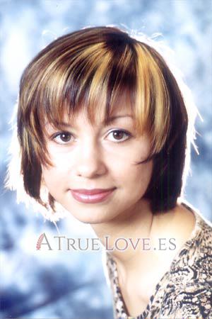 51849 - Natalia Edad: 28 - Rusia