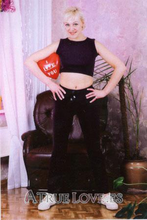 52996 - Anna Edad: 42 - Rusia