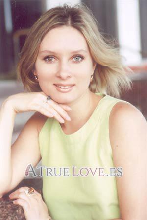 53317 - Ekaterina Edad: 29 - Rusia