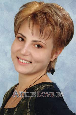 62442 - Ekaterina Edad: 29 - Rusia