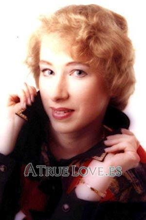 74520 - Tatiana Edad: 37 - Rusia