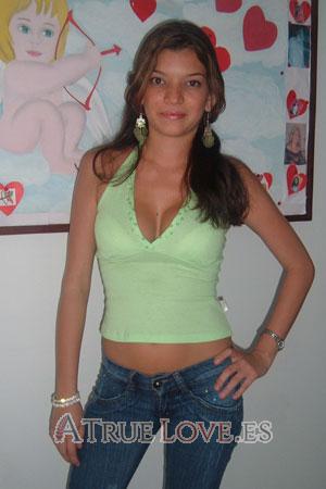 74966 - Adriana Edad: 24 - Colombia