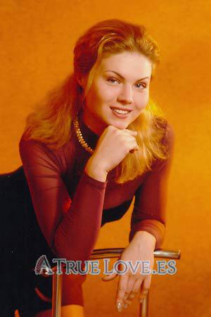 76112 - Renata Edad: 28 - Rusia