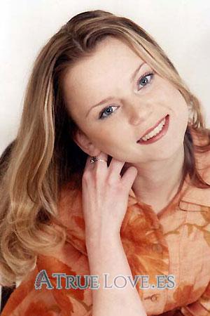 76715 - Irina Edad: 27 - Rusia