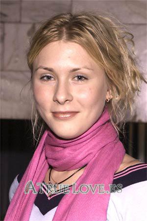 76736 - Aliona Edad: 25 - Ucrania