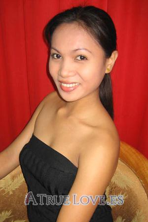 82250 - Conie Edad: 26 - Filipinas