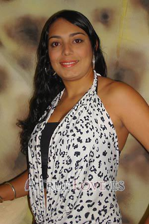 86922 - Paola Edad: 32 - Colombia