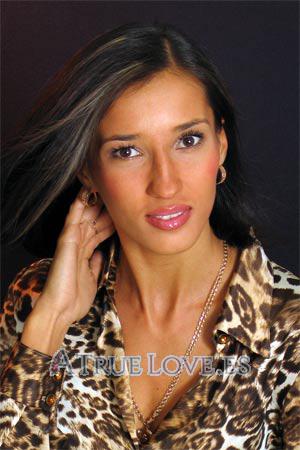 89886 - Elvira Edad: 26 - Rusia